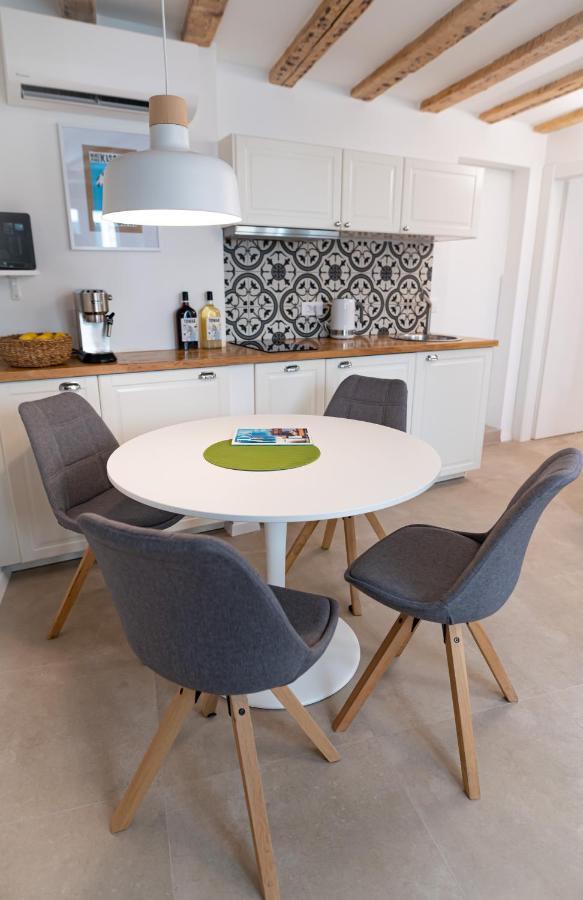 Vitelli Apartments And Rooms Σπλιτ Εξωτερικό φωτογραφία